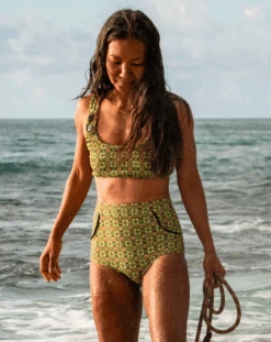 Georgia High Waist Bikini Bottom - Ecuador -Theseea 6 49c4385e e910 4f51 ac12 df713e18de90
