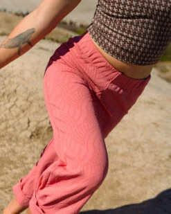 Keiko Pant - Flamingo 10 Keiko Pant - Flamingo -Theseea Keiko Flamingo 4