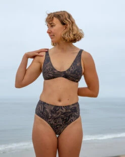 Brasilia Bikini Top - Delfina -Theseea SEEA Brasilia TopBottom Delfina 4X5 4 b17f3400 eb8d 43a5 b94d ded78a2f57f0