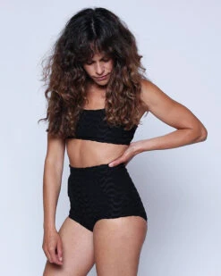 Georgia Bikini Top - Lunata 10 Georgia Bikini Top - Lunata -Theseea SEEA Georgia Bikinitop Lunata 4X5 6