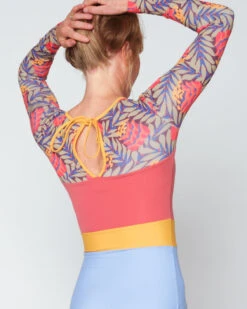 Hermosa One Piece - Genoa 16 Hermosa One Piece - Genoa -Theseea SEEA Hermosa Surfsuit Genoa 4X5 5