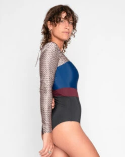 Hermosa One Piece - Shells -Theseea SEEA Hermosa Surfsuit Shells 4X5 10