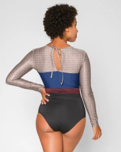 Hermosa One Piece - Shells -Theseea SEEA Hermosa Surfsuit Shells 4X5 5