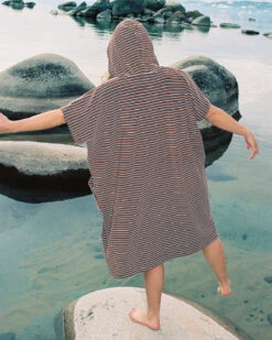 Luna Poncho - Miles -Theseea SEEA Luna Poncho Miles 4X5 4