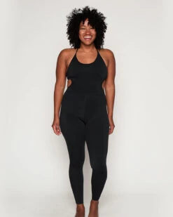 Nazare Bodysuit - Black -Theseea SEEA Nazare Surfsuit Black 4X5 1