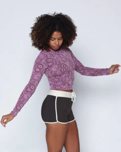 Palomar Crop Rashguard - Caracol 16 Palomar Crop Rashguard - Caracol -Theseea SEEA Palomar CropTopRashguard Caracol 4X5 2