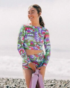 Palomar Crop Top Rashguard - Anis -Theseea SEEA Palomar Rashguard Anis 4x5 1