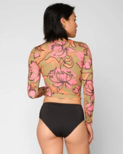 Palomar Crop Top Rashguard - Freya -Theseea SEEA Palomar Rashguard Freya 4X5 6