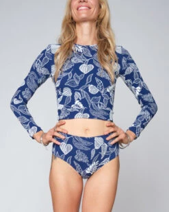 Palomar Crop Top Rashguard - Gaia -Theseea SEEA Palomar Rashguard Gaia 4X5 2