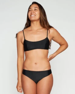 Rella Bikini Top - Black -Theseea SEEA Rella Bikini Black 4X5 18 1aeb09e0 31c9 47f3 8aee a146b569af4e