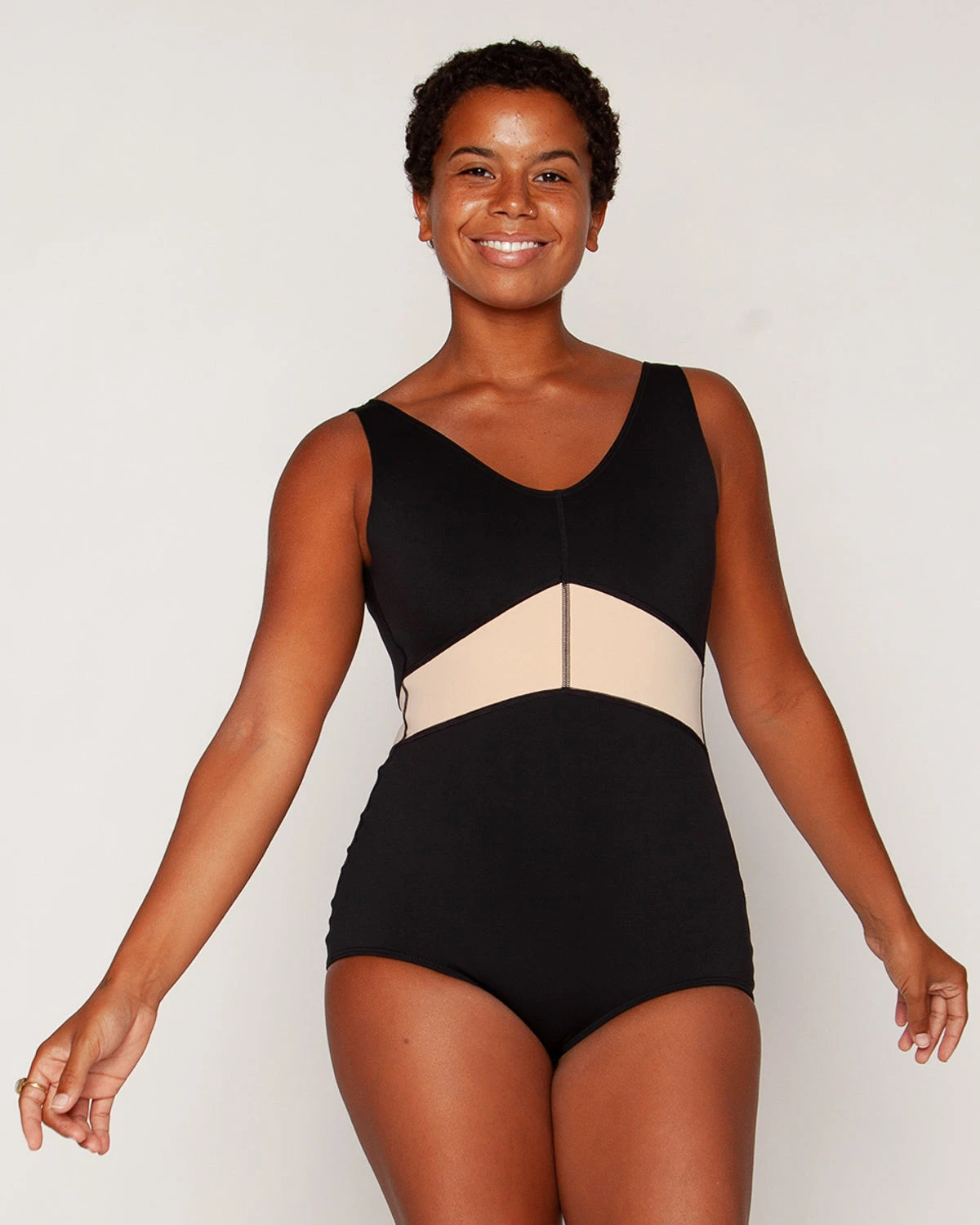 Saili One Piece - Black 3 Saili One Piece - Black