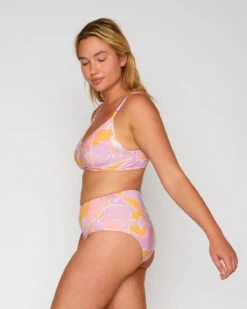 Soleil Bikini Top - Aria 17 Soleil Bikini Top - Aria -Theseea SEEA Soleil Bikini Aria 11 ac5f7258 ab4d 40ae 91a4 22c27528f2cd