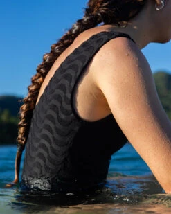 Tofino One Piece - Lunata -Theseea SEEA Tofino Onepiece Lunata 4X5 2