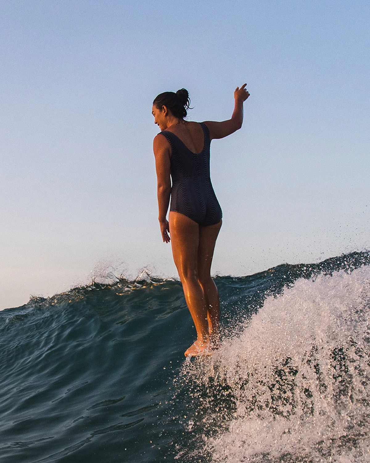 Tofino One Piece - Magma 8 Tofino One Piece - Magma - Image 6