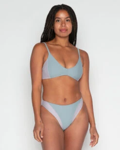Vega Bikini Top - Sage -Theseea SEEA Vega Bikini Sage 4X5 7 99740f39 12e1 40f3 91bb e7128de78a34