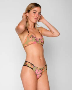 Zoe Bikini Bottom - Freya 13 Zoe Bikini Bottom - Freya -Theseea SEEA Zoe Bikini Freya 4X5 3 80c61574 7675 4bde a003 d14f1b8935ed