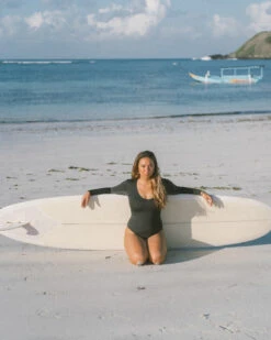 Harper Surf Suit - Black -Theseea SP22 Lombok HollyJan 48