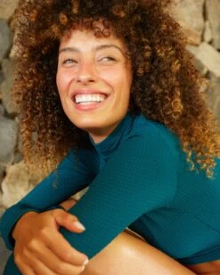 Agatha Surf Top - Dotty -Theseea SU25 Brasil Amanda Engler 8 420f75e0 b6bb 40ca 96b1 d279b1153c97