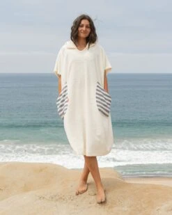 Luna Poncho - Ivory Terry 9 Luna Poncho - Ivory Terry -Theseea SU25 Tia RockRib Madison Atonce Hannah 11 8674acb2 990a 486b a67c 73ce1371a388