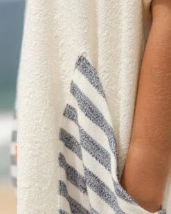 Luna Poncho - Ivory Terry 8 Luna Poncho - Ivory Terry -Theseea SU25 Tia RockRib Madison Atonce Hannah 13