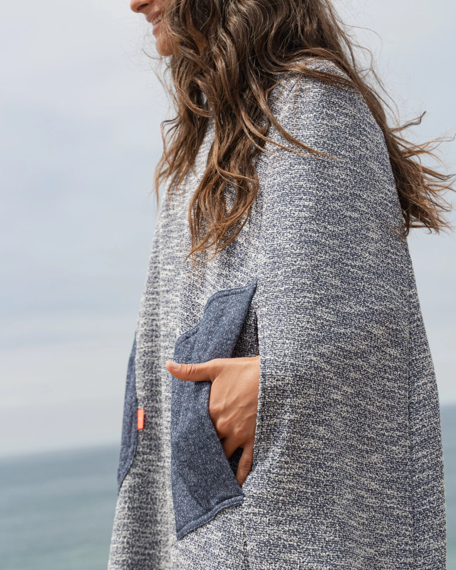 Changing Cape - Melange 4 Changing Cape - Melange - Image 2