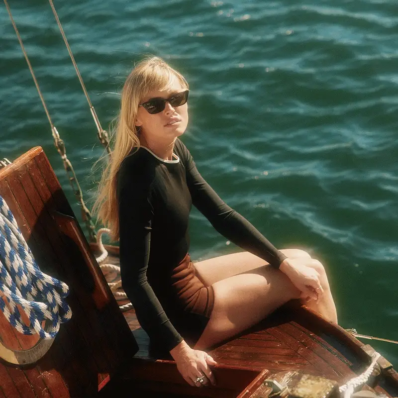 Theseea 14 Theseea -Theseea